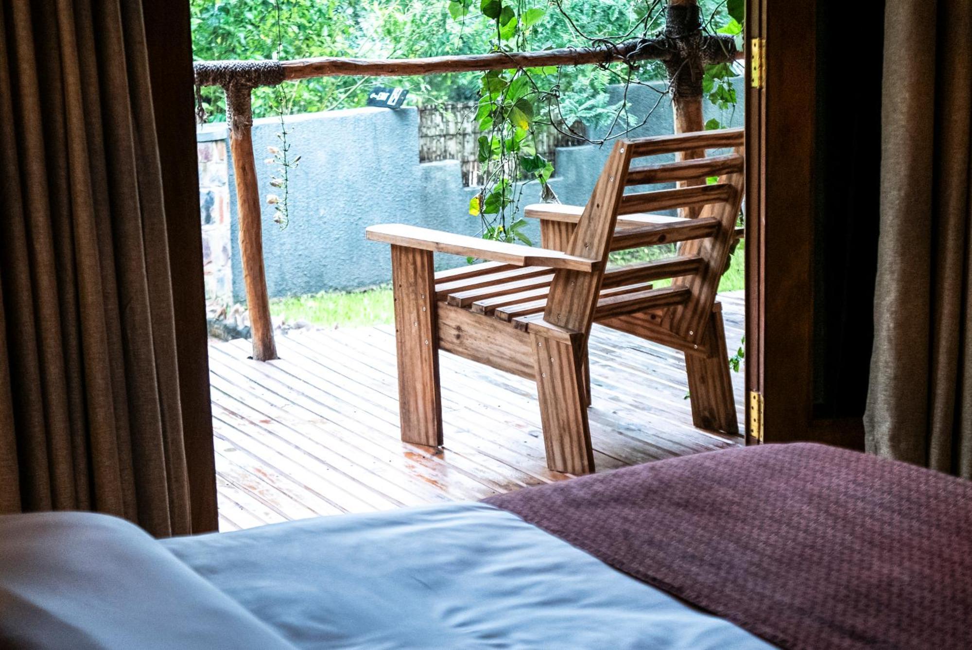 Akagera Transit Lodge Luaran gambar